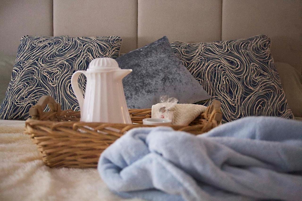 The Cheshire Cat Bed And Breakfast Елора Екстериор снимка
